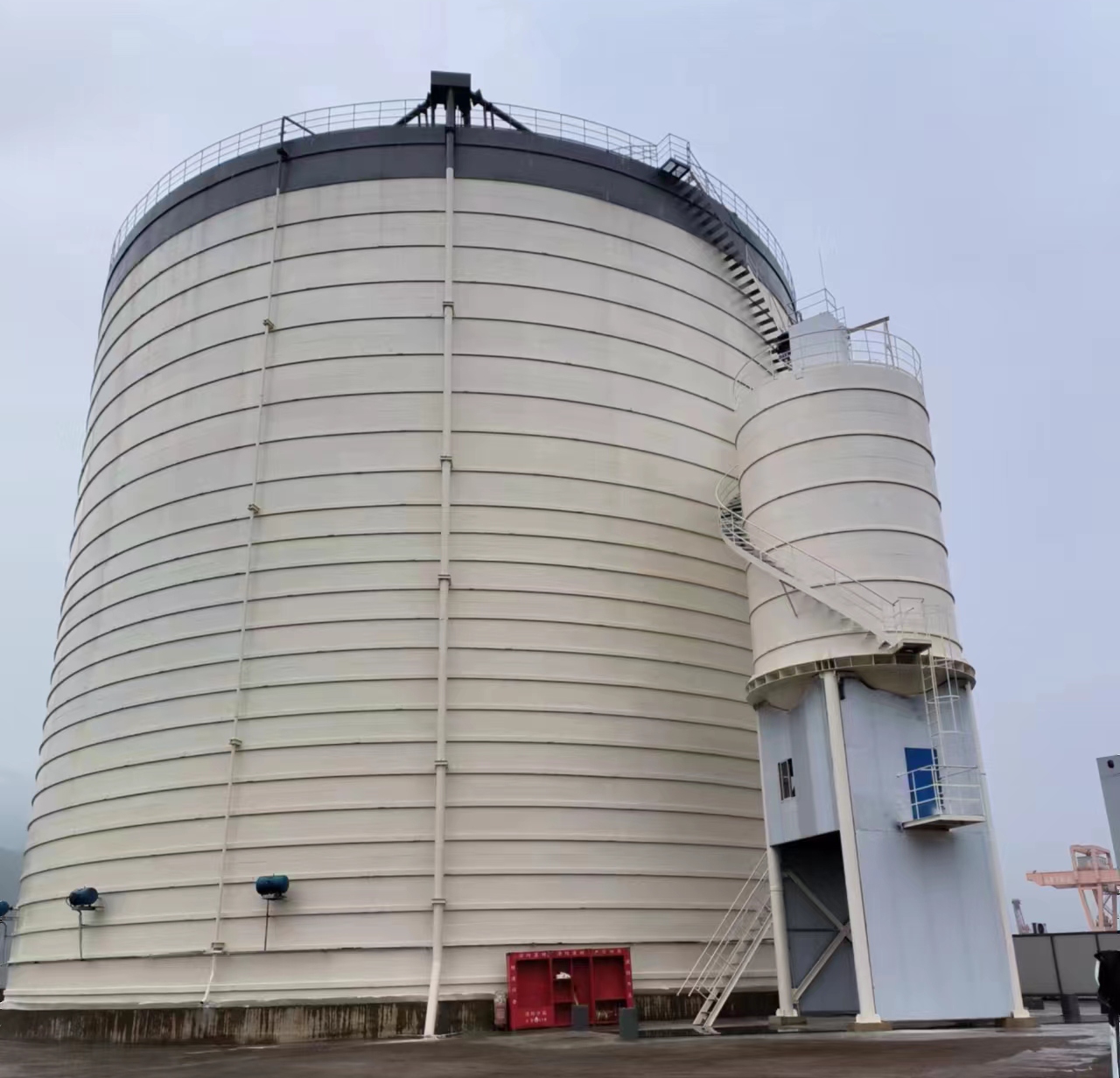 鄢陵10万吨水泥钢板库